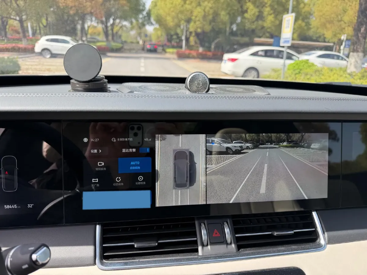 2020 Li ONE Range Extended 131HP REEV 40.5KWH,autocango,china used car exporter,china ev exporter,chinese used car exporter,chinese used ev exporter