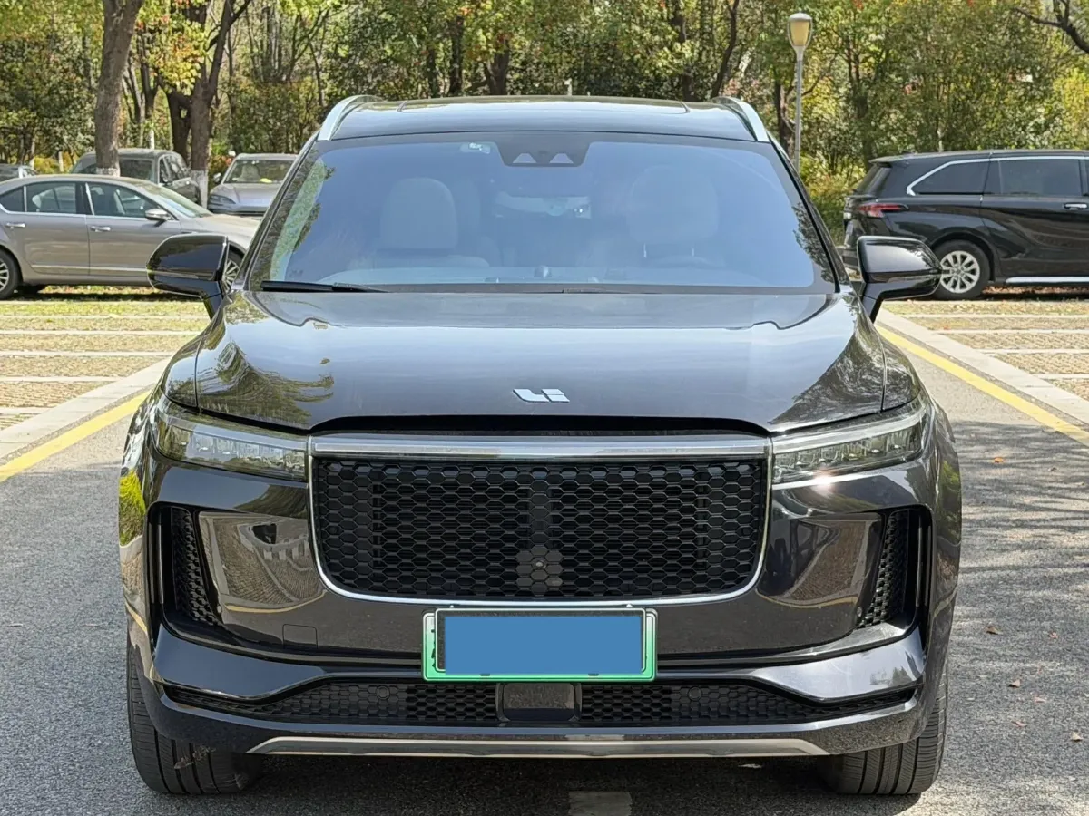 2020 Li ONE Range Extended 131HP REEV 40.5KWH,autocango,china used car exporter,china ev exporter,chinese used car exporter,chinese used ev exporter