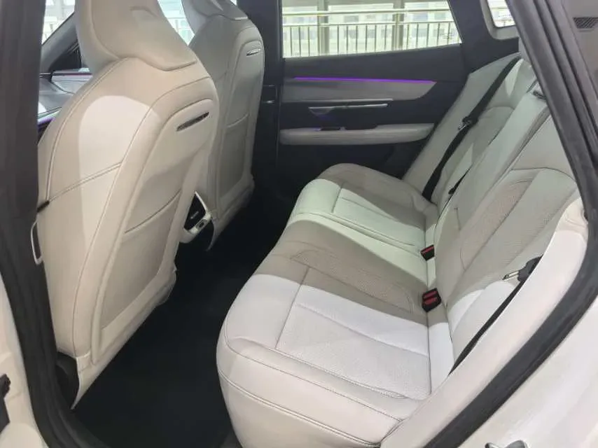 2023 Xpeng P7 BEV 86.2KWH,autocango,china used car exporter,china ev exporter,chinese used car exporter,chinese used ev exporter