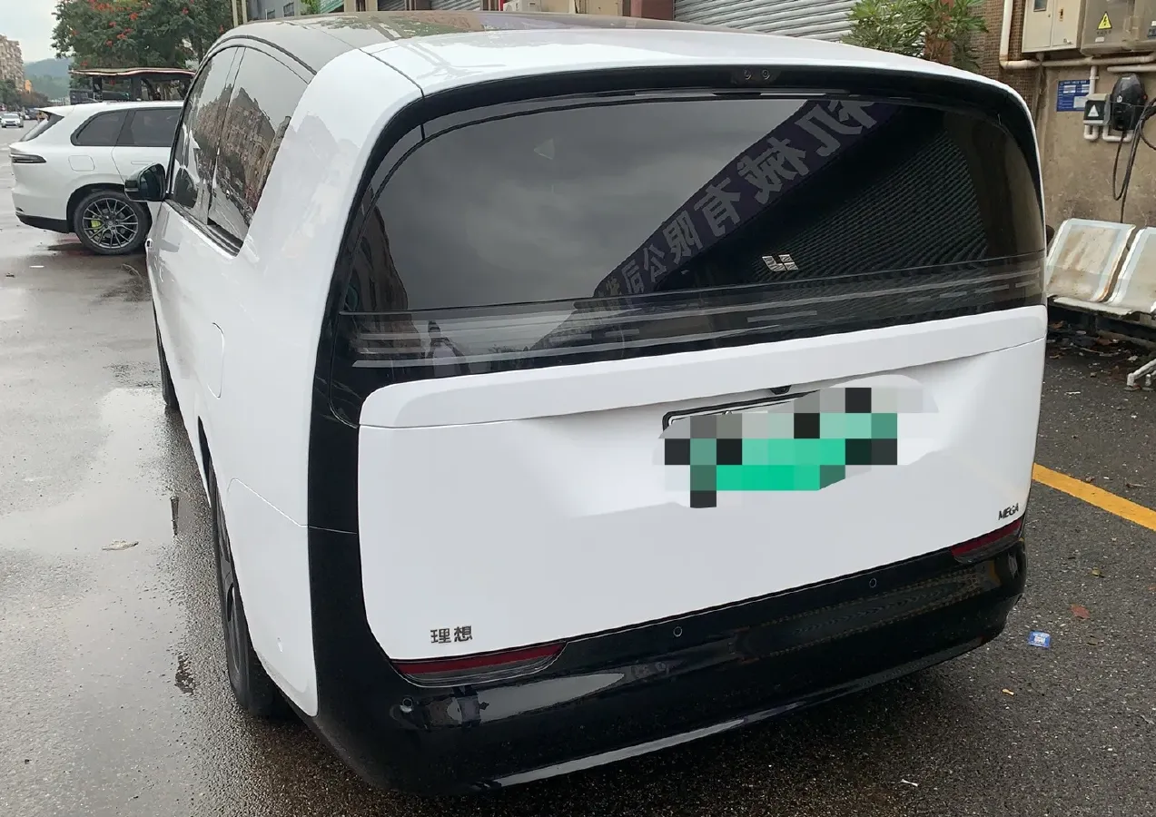 2024 Li MEGA BEV 102.7KWH,autocango,china used car exporter,china ev exporter,chinese used car exporter,chinese used ev exporter