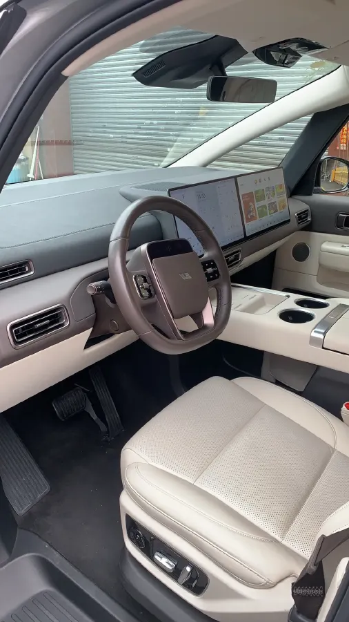 2024 Li MEGA BEV 102.7KWH,autocango,china used car exporter,china ev exporter,chinese used car exporter,chinese used ev exporter