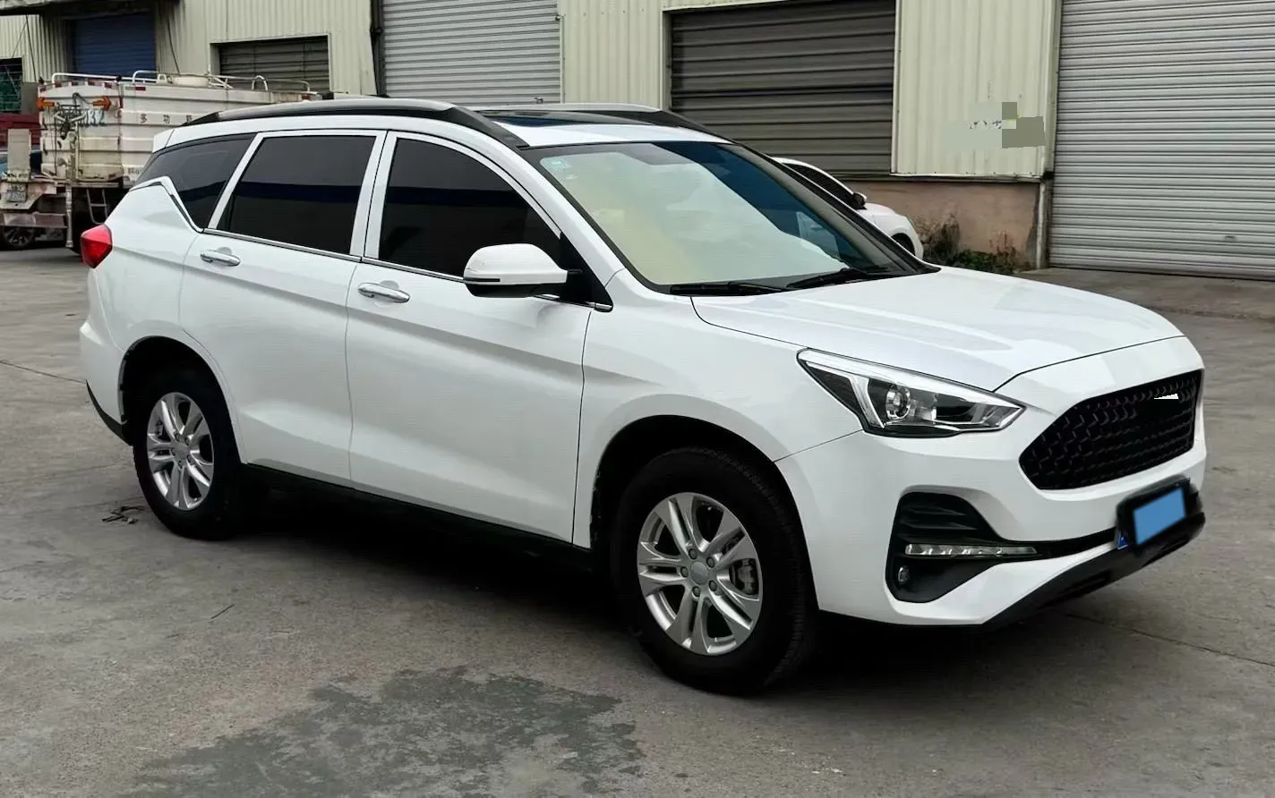 2019 Haval M6 1.5T 150HP L4 7DCT,autocango,china used car exporter,china ev exporter,chinese used car exporter,chinese used ev exporter