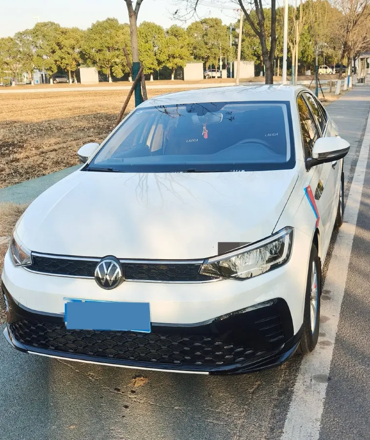 2025 Ruichi Auto EC75 BEV 41.85KWH,autocango,china used car exporter,china ev exporter,chinese used car exporter,chinese used ev exporter