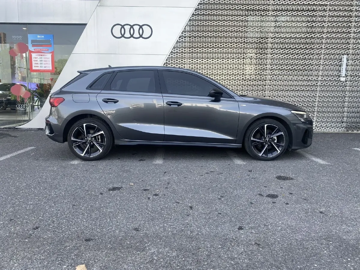 2022 Audi A3 1.4T 150HP L4 7DCT,autocango,china used car exporter,china ev exporter,chinese used car exporter,chinese used ev exporter