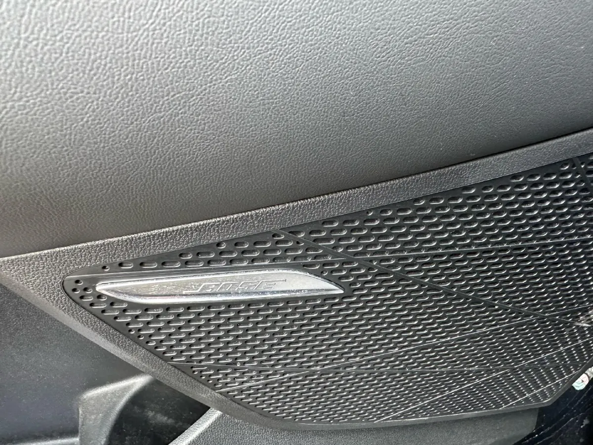 2023 MG 7 2.0T 261HP L4 9AT,autocango,china used car exporter,china ev exporter,chinese used car exporter,chinese used ev exporter