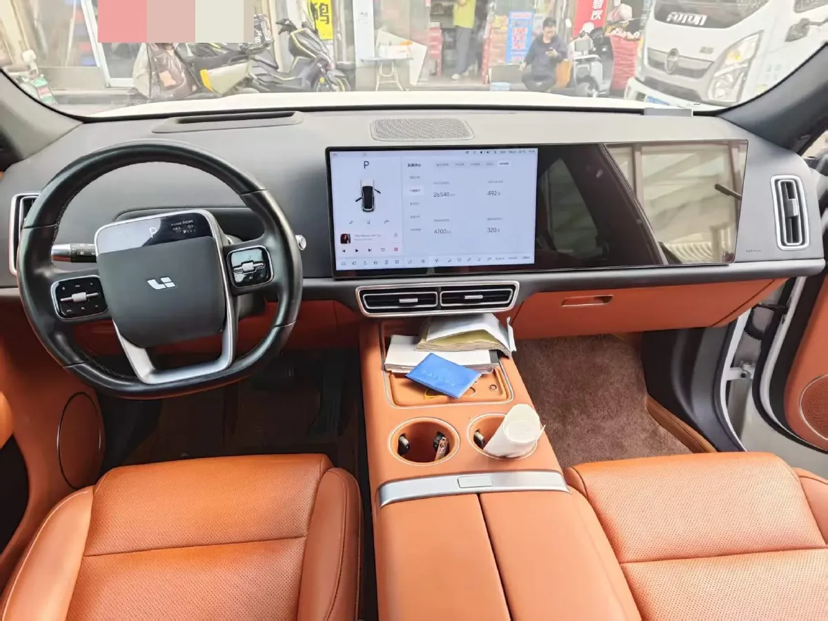 2024 Li L8 Range Extended 154HP REEV 42.8KWH,autocango,china used car exporter,china ev exporter,chinese used car exporter,chinese used ev exporter