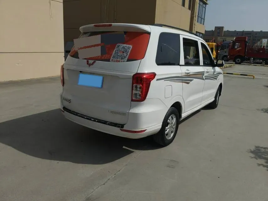 2018 WuLing HongGuang 1.5L 105HP L4 5MT,autocango,china used car exporter,china ev exporter,chinese used car exporter,chinese used ev exporter