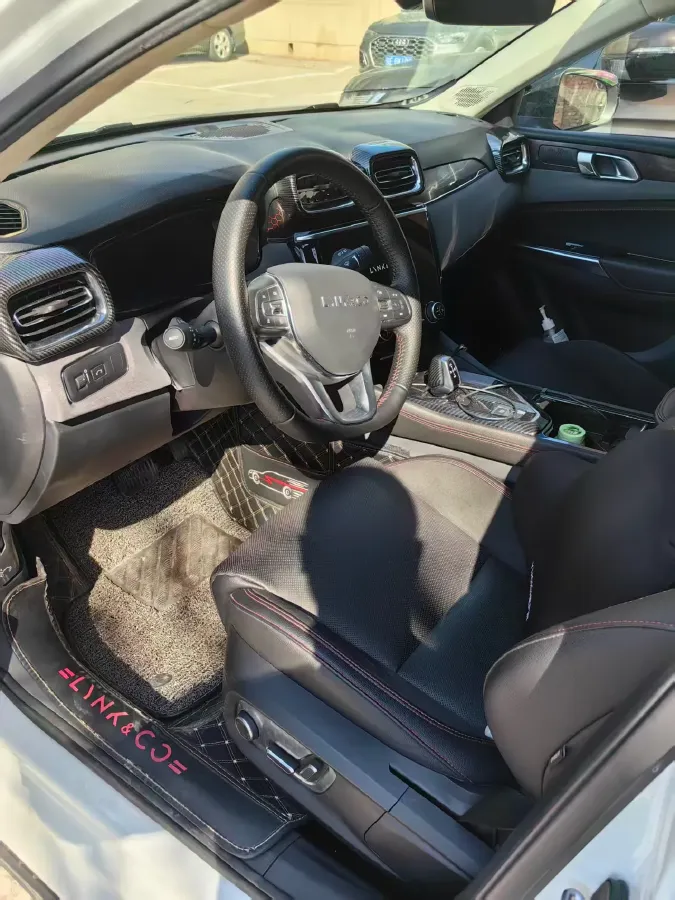 2019 LYNK&CO 02 2.0T 190HP L4 6AT,autocango,china used car exporter,china ev exporter,chinese used car exporter,chinese used ev exporter