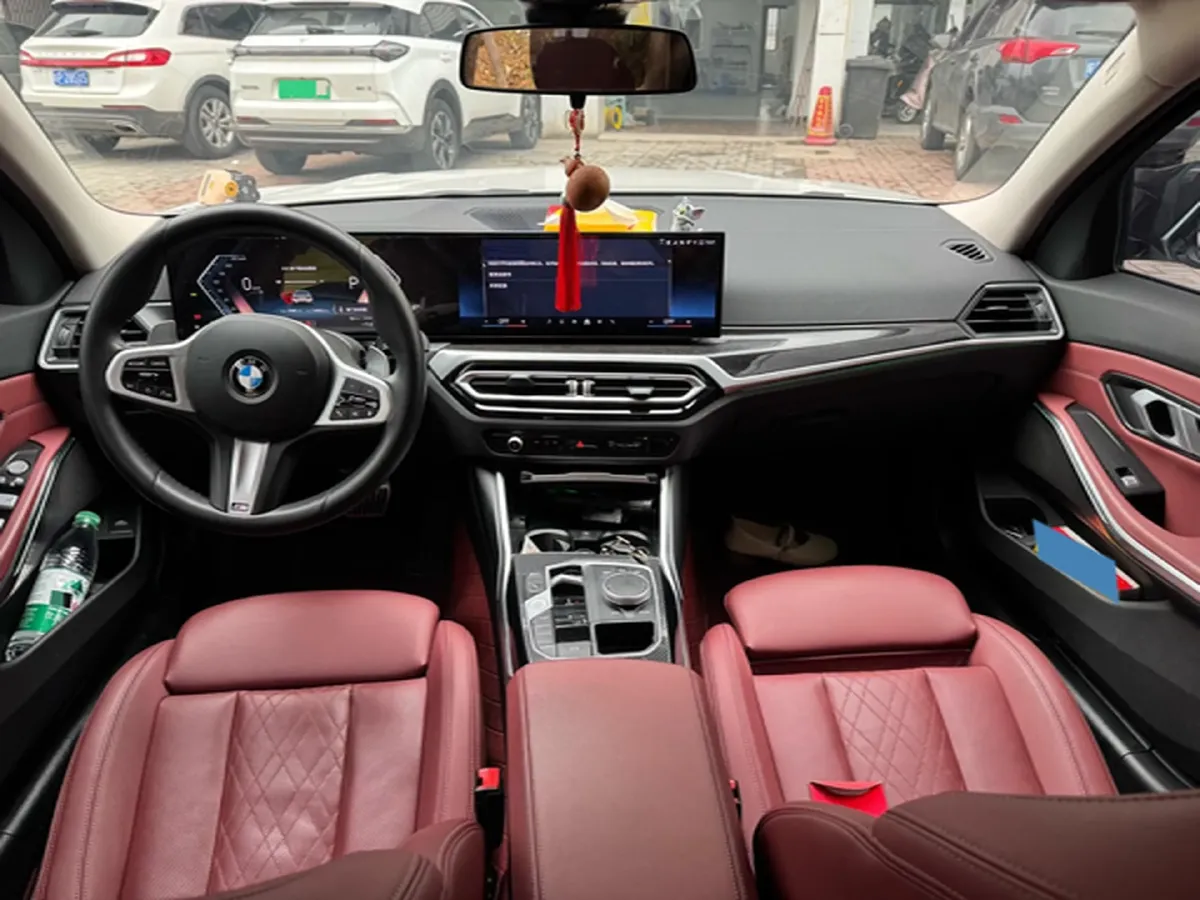 2024 BMW 3 Series 2.0T 184HP L4 8AT,autocango,china used car exporter,china ev exporter,chinese used car exporter,chinese used ev exporter