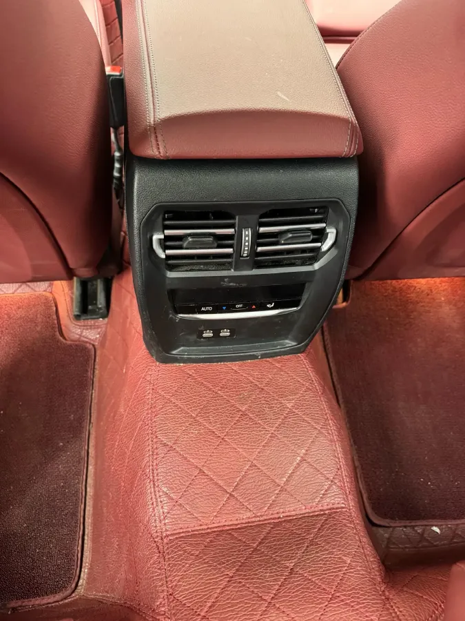 2024 BMW 3 Series 2.0T 184HP L4 8AT,autocango,china used car exporter,china ev exporter,chinese used car exporter,chinese used ev exporter