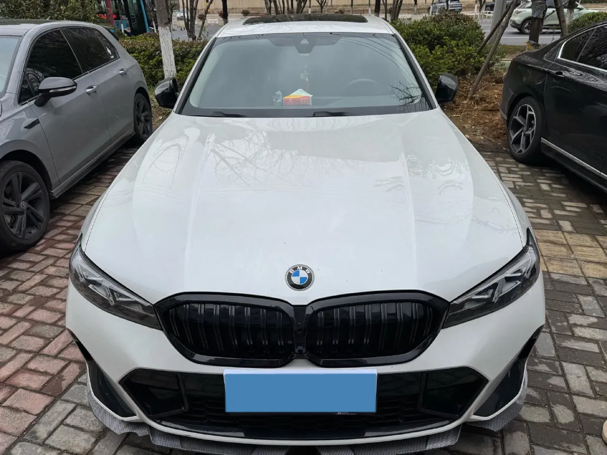 2024 BMW 3 Series 2.0T 184HP L4 8AT,autocango,china used car exporter,china ev exporter,chinese used car exporter,chinese used ev exporter