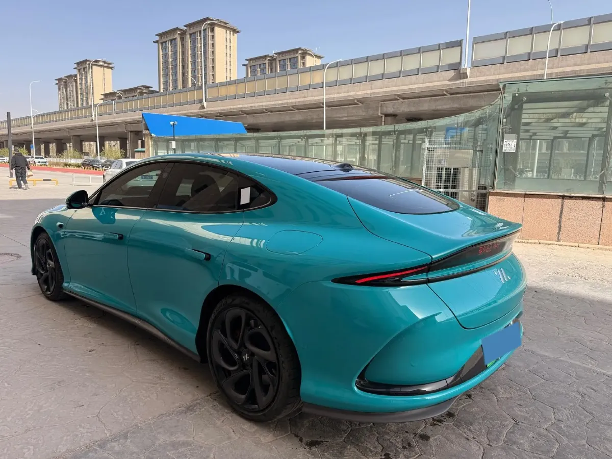 2024 IM L6 BEV 75KWH,autocango,china used car exporter,china ev exporter,chinese used car exporter,chinese used ev exporter