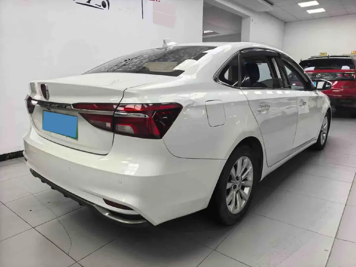 2017 Roewe i6 1.0T 125HP L3 2AT PHEV,autocango,china used car exporter,china ev exporter,chinese used car exporter,chinese used ev exporter