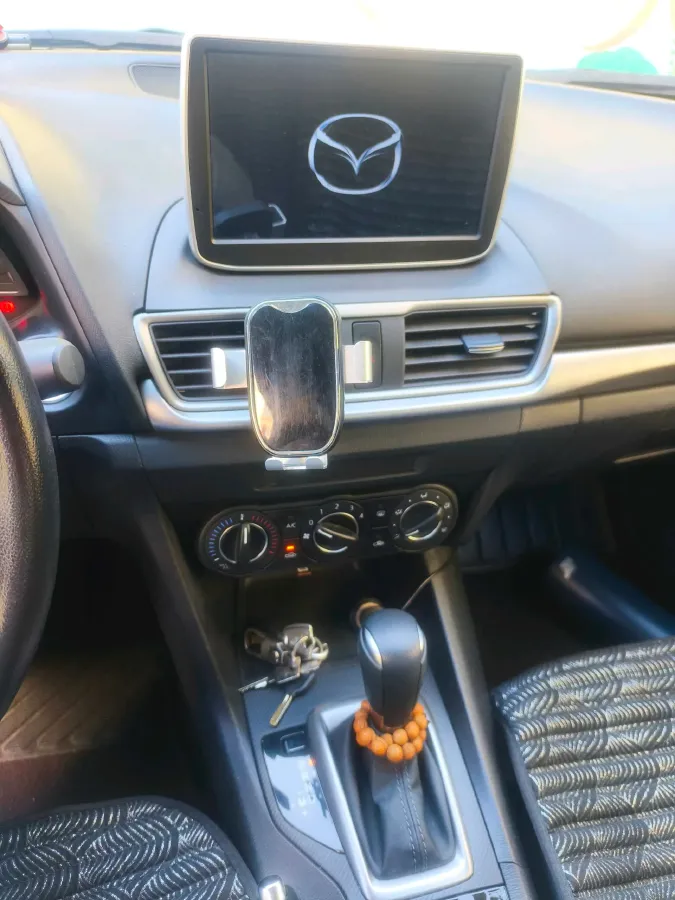 2017 Mazda 3 Axela 1.5L 117HP L4 6AT,autocango,china used car exporter,china ev exporter,chinese used car exporter,chinese used ev exporter