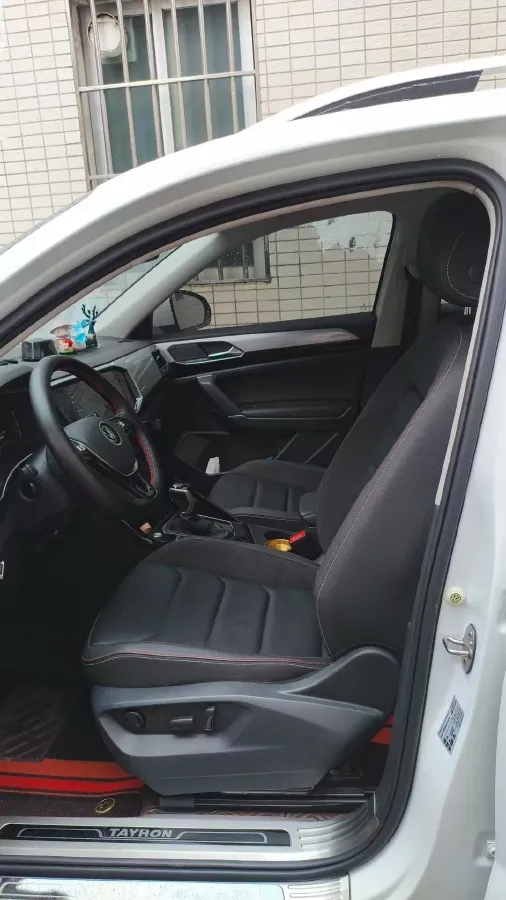 2022 Volkswagen Tayron 2.0T 186HP L4 7DCT,autocango,china used car exporter,china ev exporter,chinese used car exporter,chinese used ev exporter