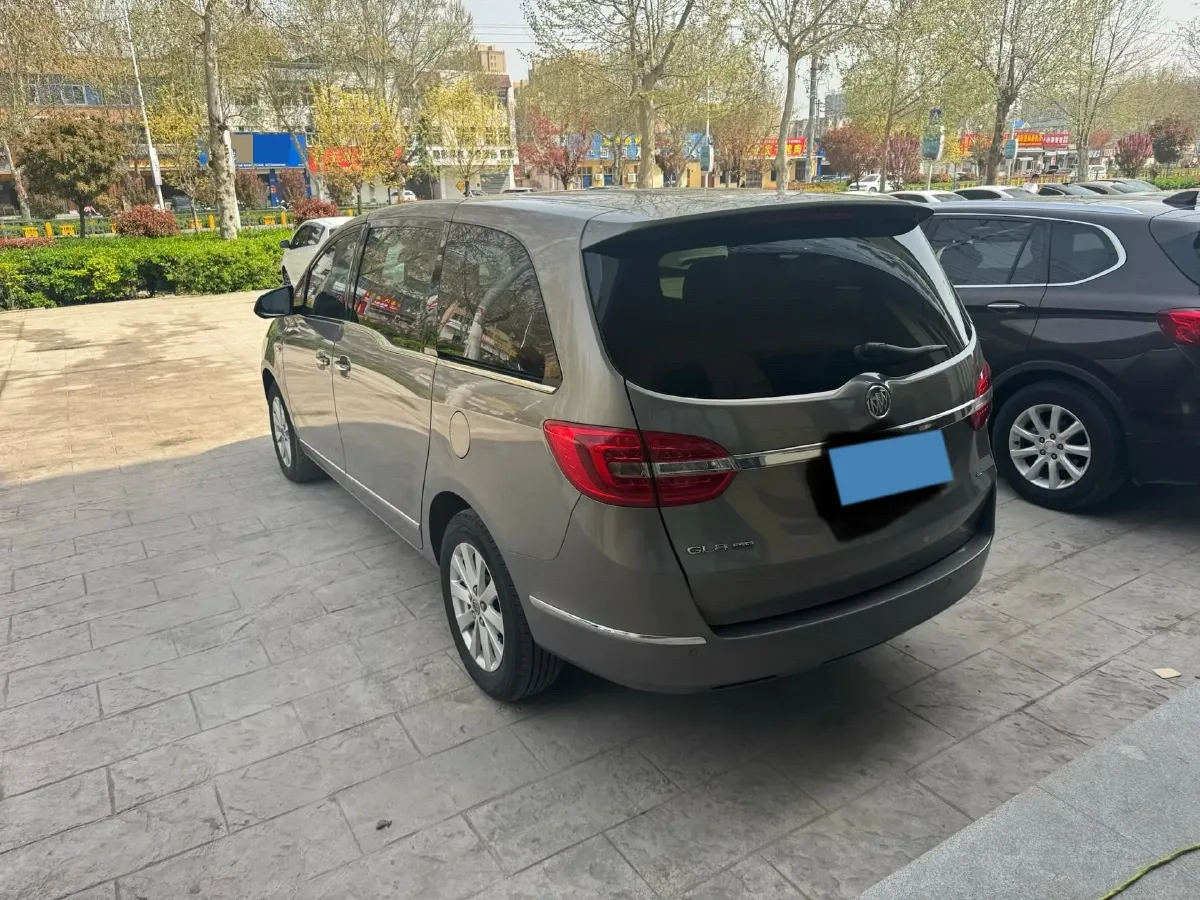 2018 Buick GL8 2.0T 260HP L4 6AT,autocango,china used car exporter,china ev exporter,chinese used car exporter,chinese used ev exporter