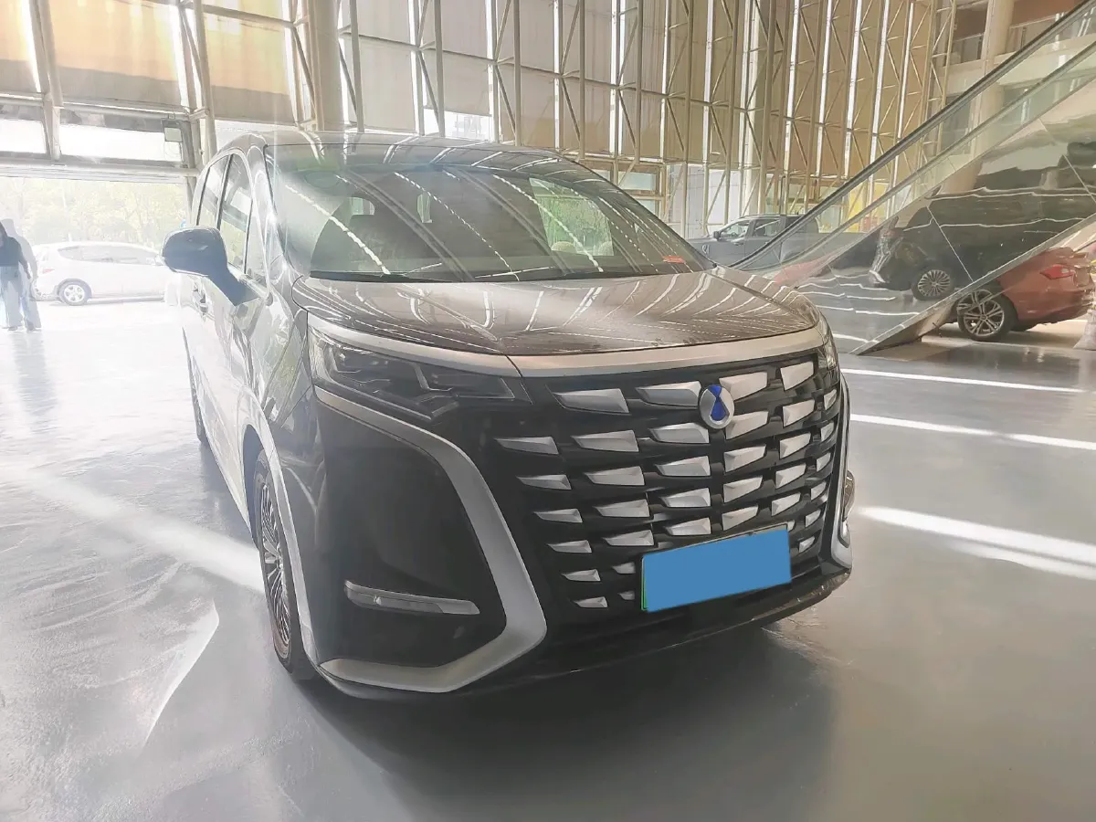 2022 Mercedes-Benz GLC Class 2.0T 197HP L4 9AT,autocango,china used car exporter,china ev exporter,chinese used car exporter,chinese used ev exporter