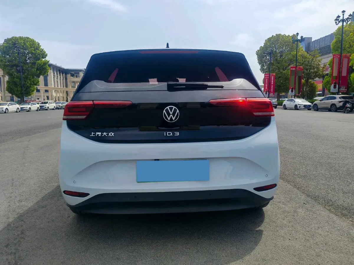 2023 Volkswagen ID.3 BEV 52.8KWH,autocango,china used car exporter,china ev exporter,chinese used car exporter,chinese used ev exporter