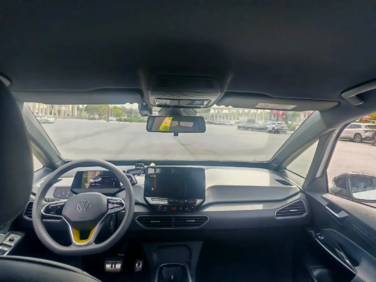 2023 Volkswagen ID.3 BEV 52.8KWH,autocango,china used car exporter,china ev exporter,chinese used car exporter,chinese used ev exporter