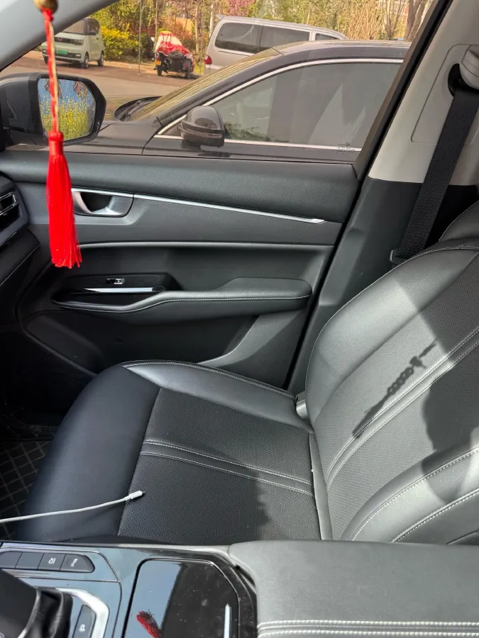 2020 WuLing KaiJie 1.5T 147HP L4 CVT,autocango,china used car exporter,china ev exporter,chinese used car exporter,chinese used ev exporter