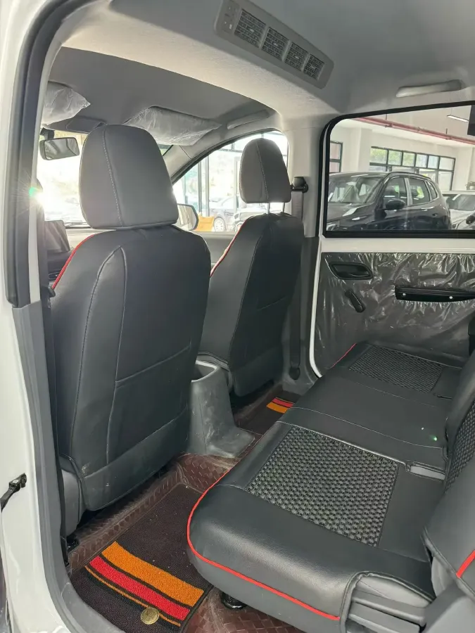 2024 WuLing HongGuang New Energy BEV 32.6KWH,autocango,china used car exporter,china ev exporter,chinese used car exporter,chinese used ev exporter