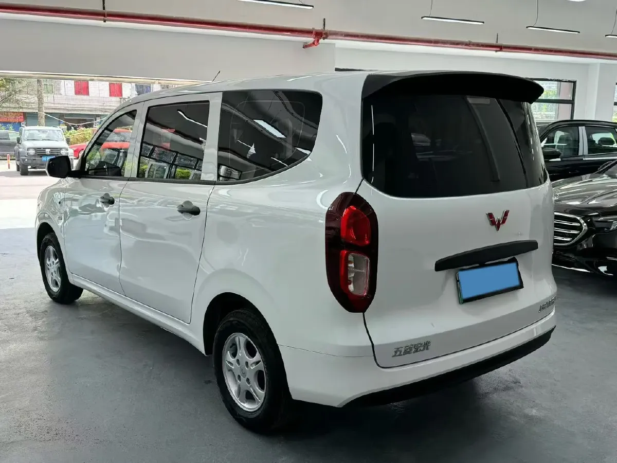 2024 WuLing HongGuang New Energy BEV 32.6KWH,autocango,china used car exporter,china ev exporter,chinese used car exporter,chinese used ev exporter