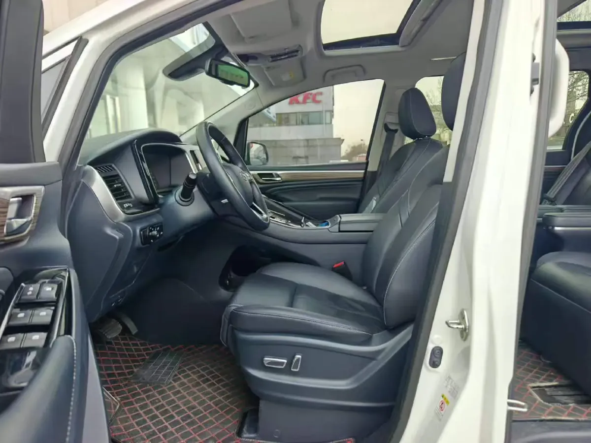 2021 GAC Trumpchi M8 2.0T 252HP L4 8AT,autocango,china used car exporter,china ev exporter,chinese used car exporter,chinese used ev exporter