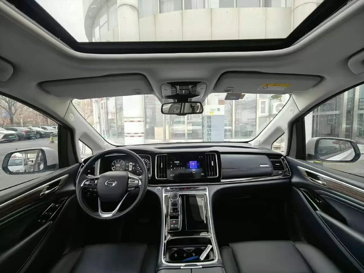 2021 GAC Trumpchi M8 2.0T 252HP L4 8AT,autocango,china used car exporter,china ev exporter,chinese used car exporter,chinese used ev exporter