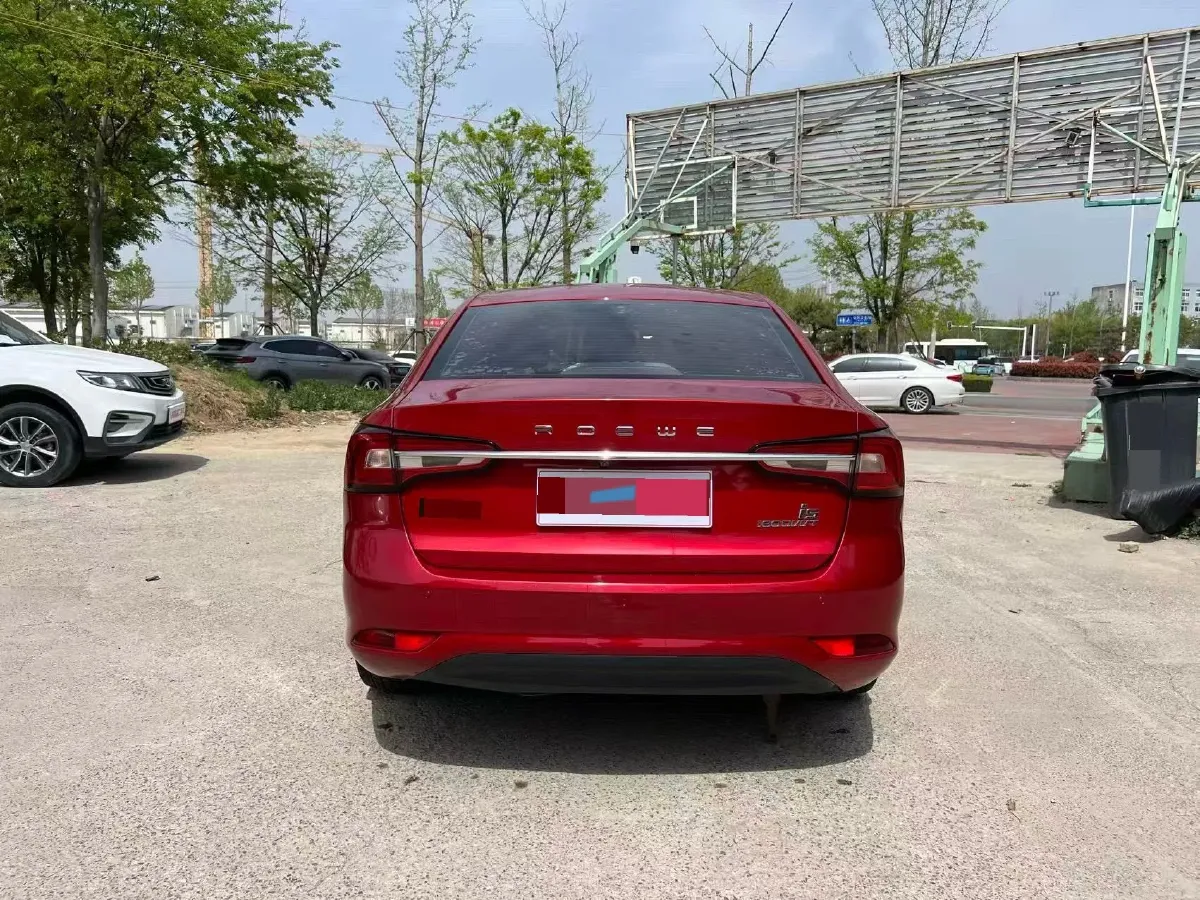 2020 Roewe i5 1.5L 120HP L4 CVT,autocango,china used car exporter,china ev exporter,chinese used car exporter,chinese used ev exporter
