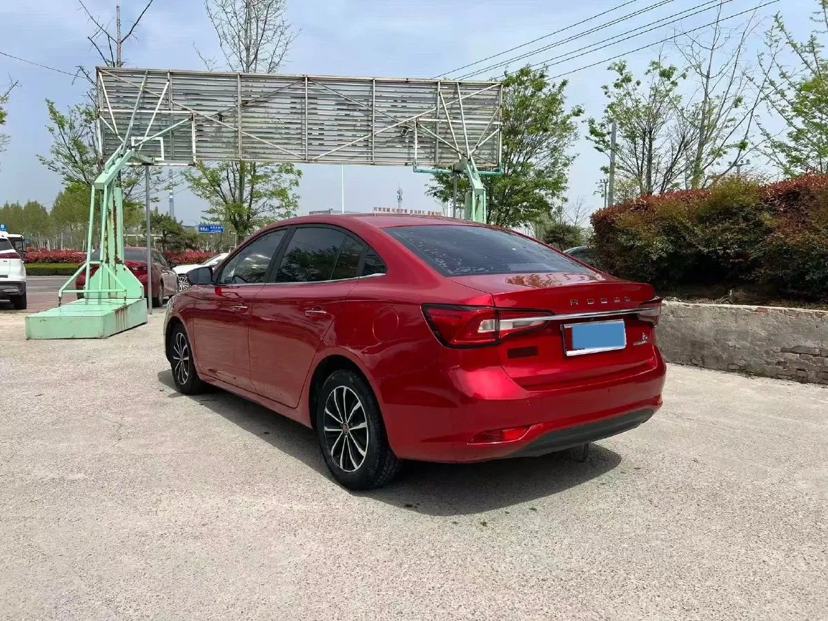 2020 Roewe i5 1.5L 120HP L4 CVT,autocango,china used car exporter,china ev exporter,chinese used car exporter,chinese used ev exporter