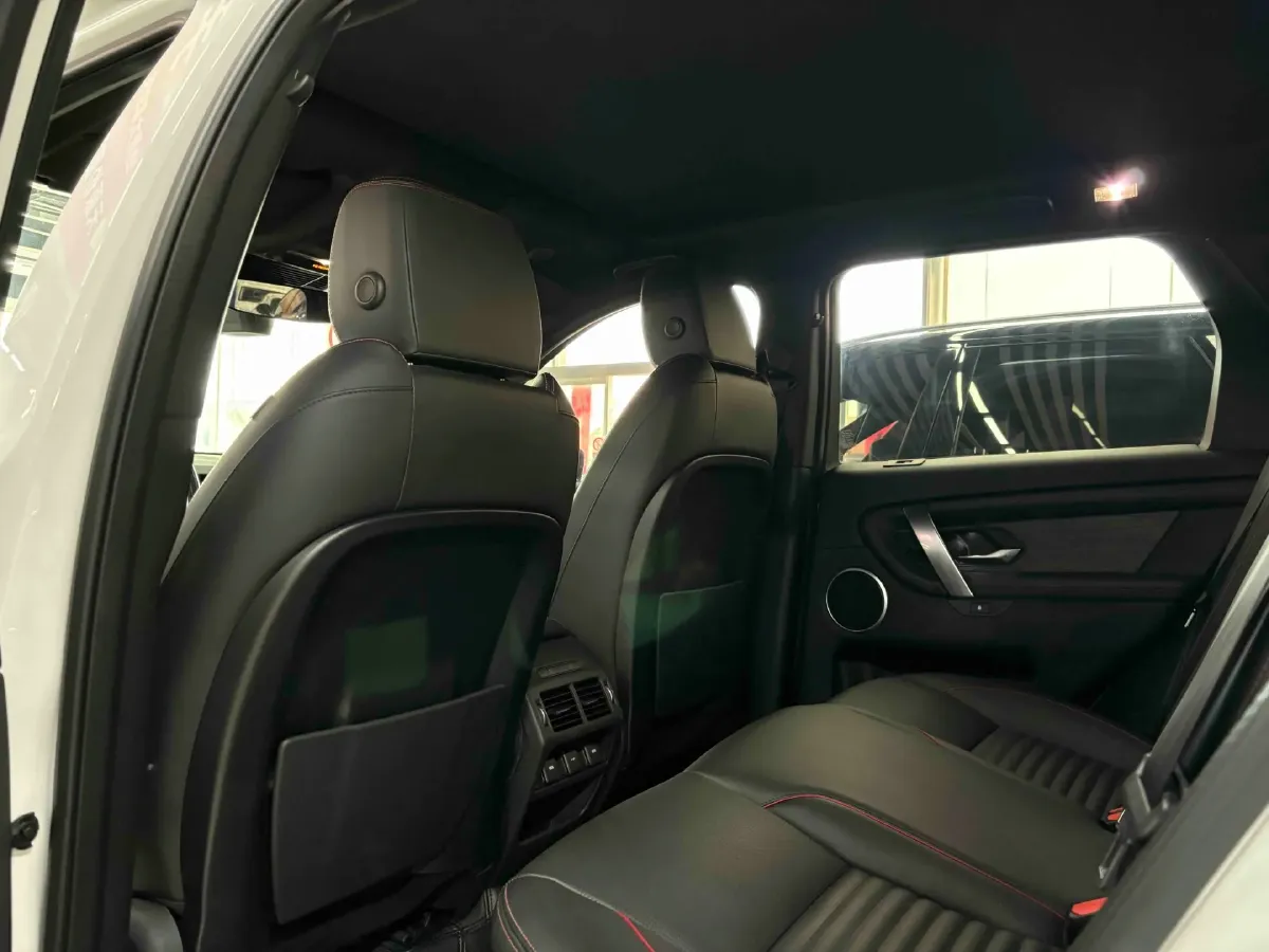 2022 Land Rover Discovery Sport 2.0T 249HP L4 9AT,autocango,china used car exporter,china ev exporter,chinese used car exporter,chinese used ev exporter
