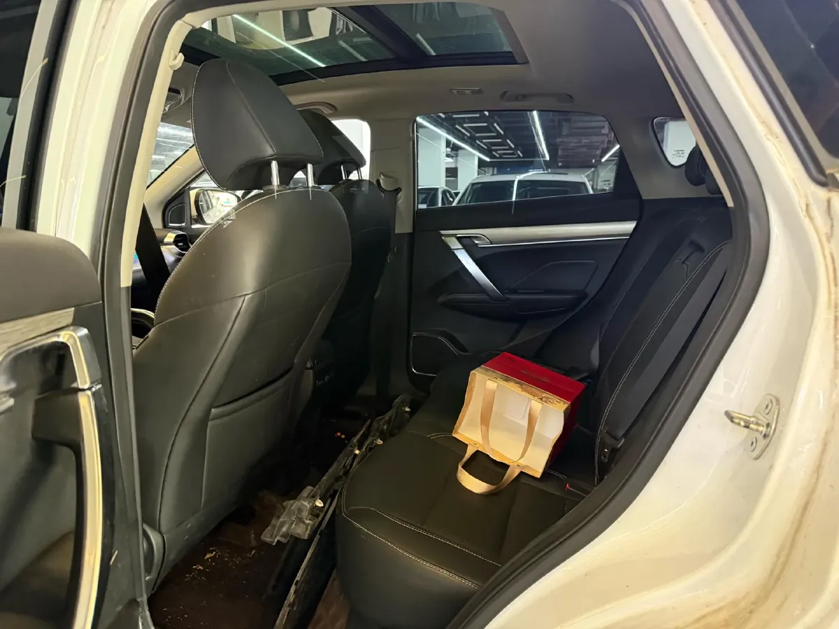 2019 Geely Coolray 1.5T 177HP L3 7DCT,autocango,china used car exporter,china ev exporter,chinese used car exporter,chinese used ev exporter