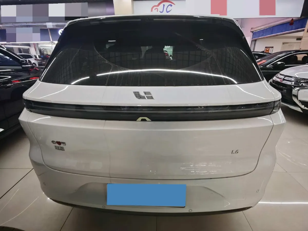 2024 Li L6 Range Extended 154HP L4 REEV 36.8KWH,autocango,china used car exporter,china ev exporter,chinese used car exporter,chinese used ev exporter