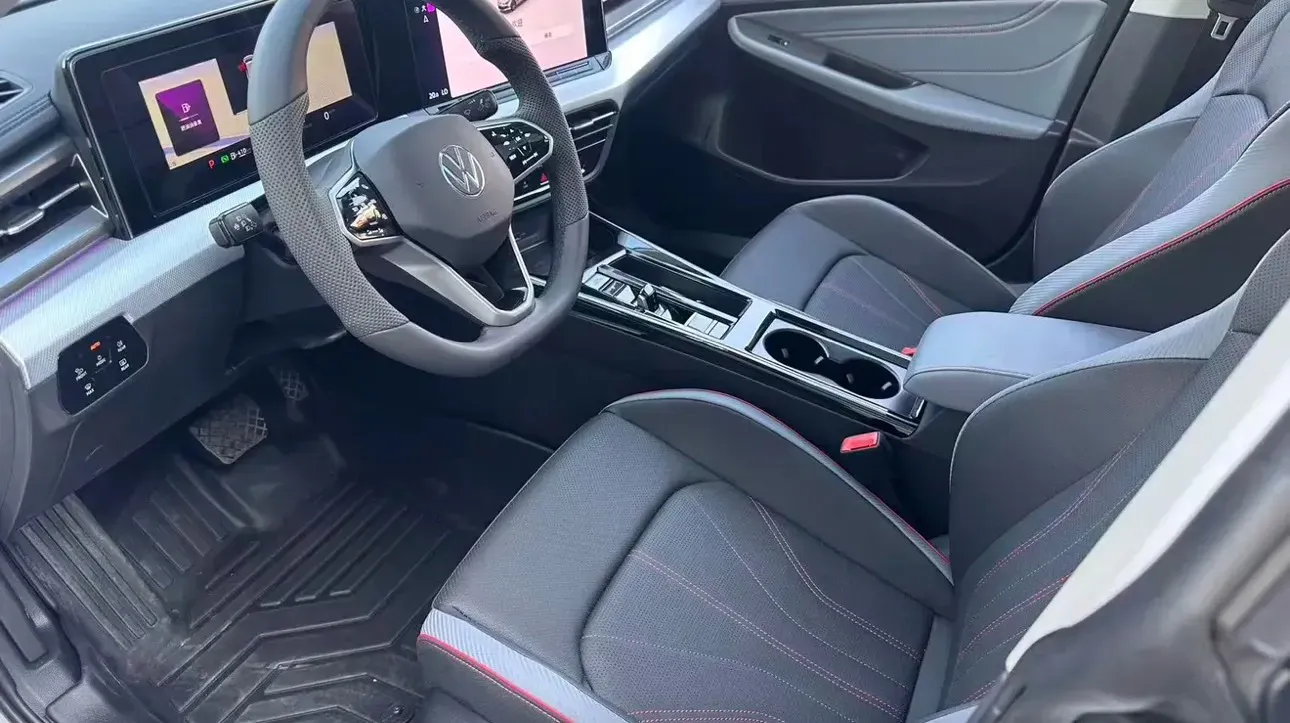 2024 Volkswagen Lamando 1.4T 150HP L4 7DCT,autocango,china used car exporter,china ev exporter,chinese used car exporter,chinese used ev exporter