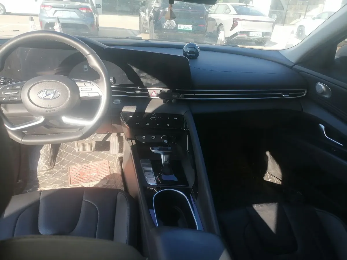 2022 Hyundai Elantra 1.5L 115HP L4 CVT,autocango,china used car exporter,china ev exporter,chinese used car exporter,chinese used ev exporter