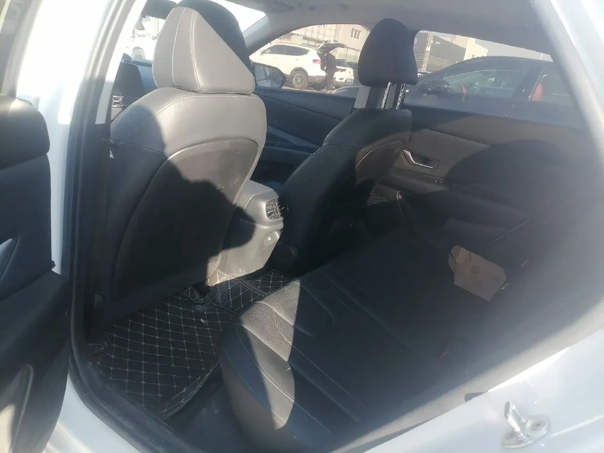 2022 Hyundai Elantra 1.5L 115HP L4 CVT,autocango,china used car exporter,china ev exporter,chinese used car exporter,chinese used ev exporter