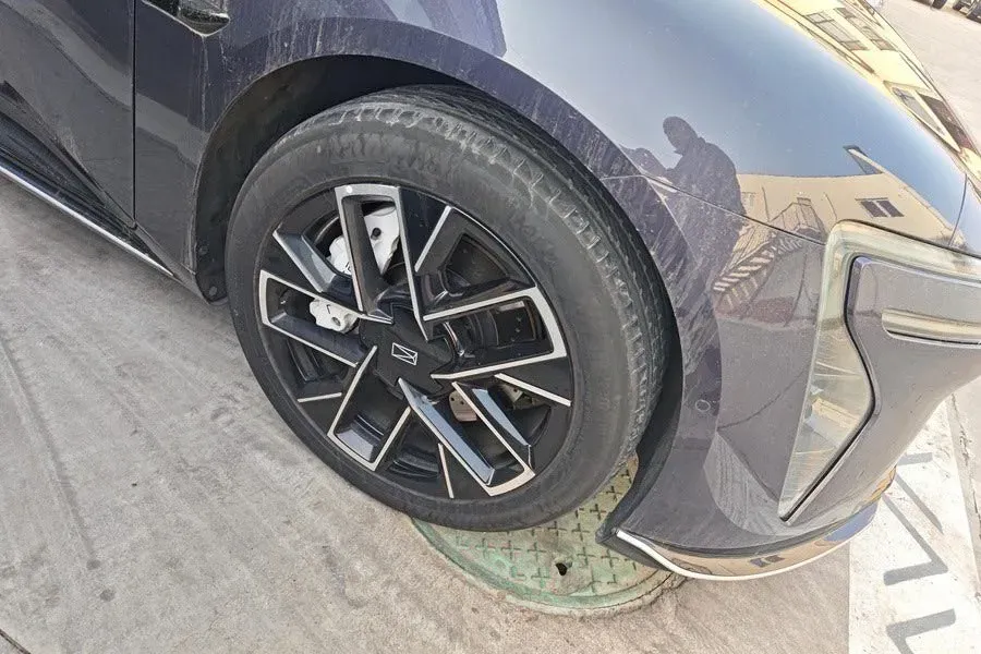 2025 Avatr 06 BEV,autocango,china used car exporter,china ev exporter,chinese used car exporter,chinese used ev exporter