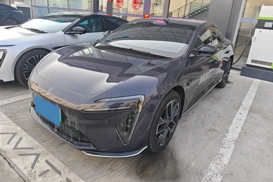 2025 Avatr 06 BEV,autocango,china used car exporter,china ev exporter,chinese used car exporter,chinese used ev exporter