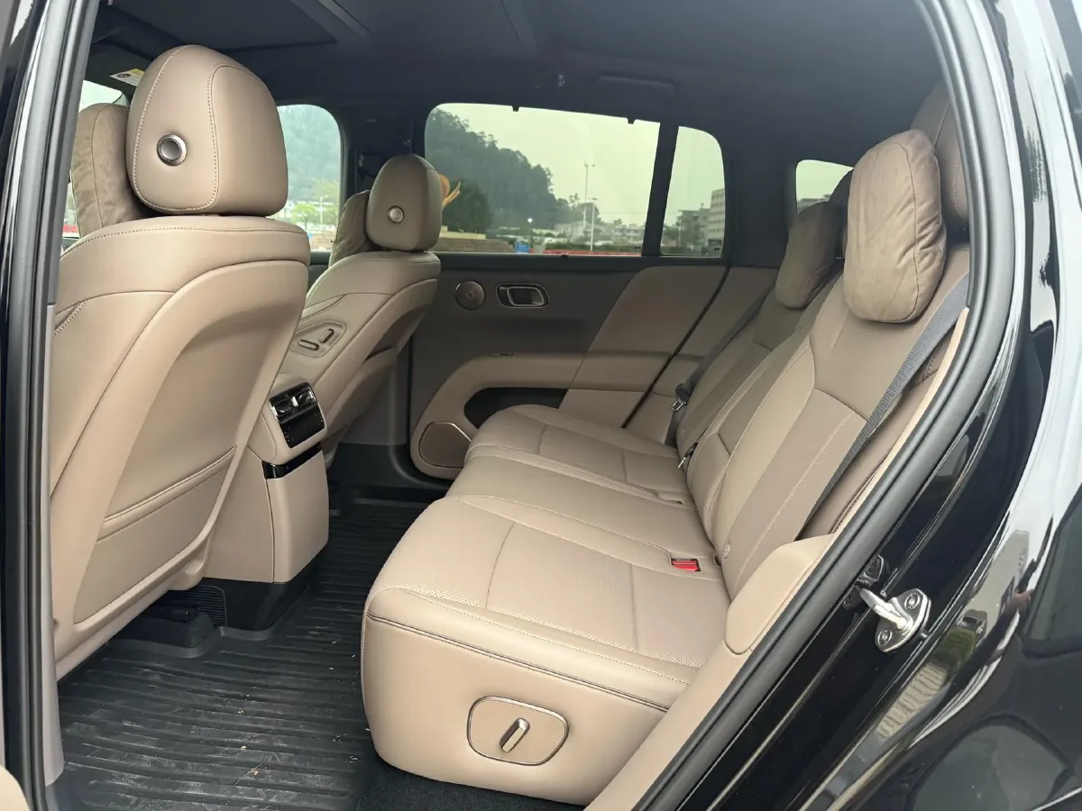 2025 Li i6 BEV,autocango,china used car exporter,china ev exporter,chinese used car exporter,chinese used ev exporter