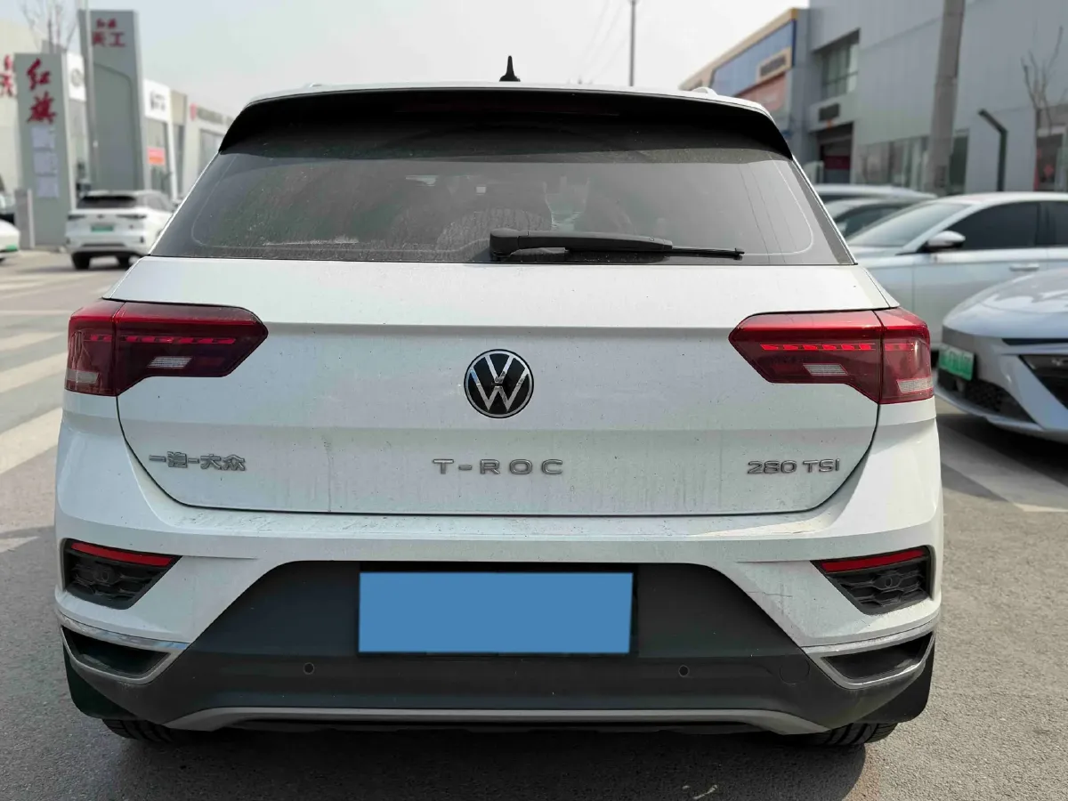 2022 Volkswagen T-Roc 1.4T 150HP L4 7DCT,autocango,china used car exporter,china ev exporter,chinese used car exporter,chinese used ev exporter