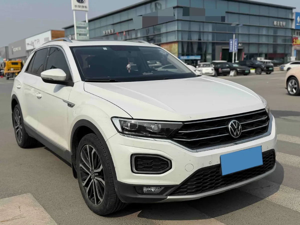 2022 Volkswagen T-Roc 1.4T 150HP L4 7DCT,autocango,china used car exporter,china ev exporter,chinese used car exporter,chinese used ev exporter