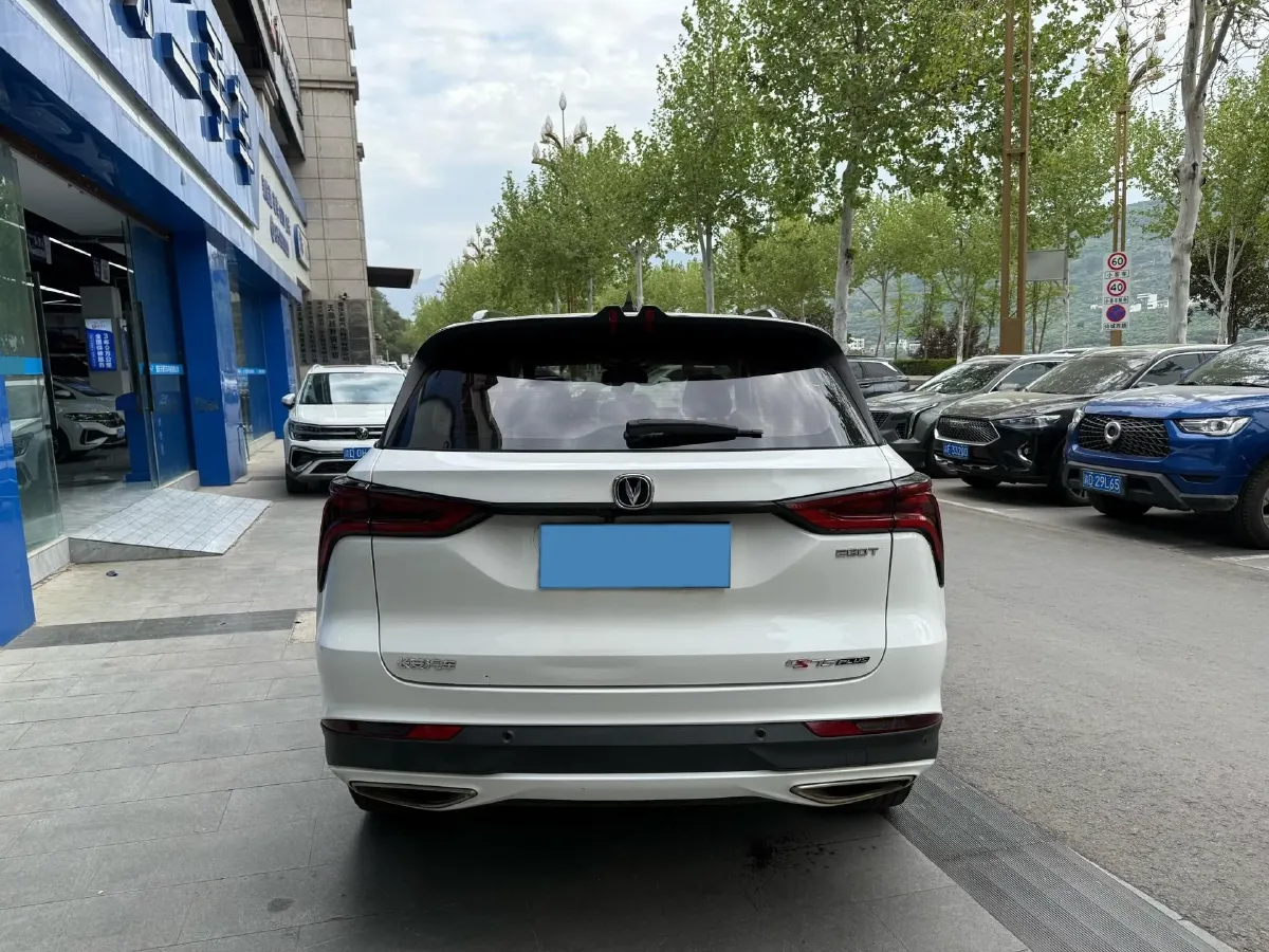 2020 ChangAn CS75 Plus 1.5T 178HP L4 6AT,autocango,china used car exporter,china ev exporter,chinese used car exporter,chinese used ev exporter