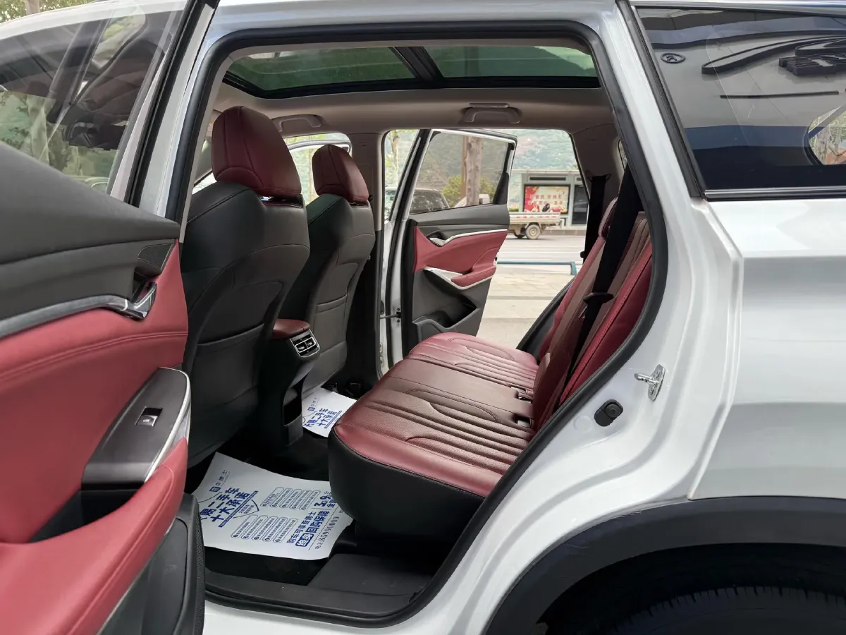 2020 ChangAn CS75 Plus 1.5T 178HP L4 6AT,autocango,china used car exporter,china ev exporter,chinese used car exporter,chinese used ev exporter