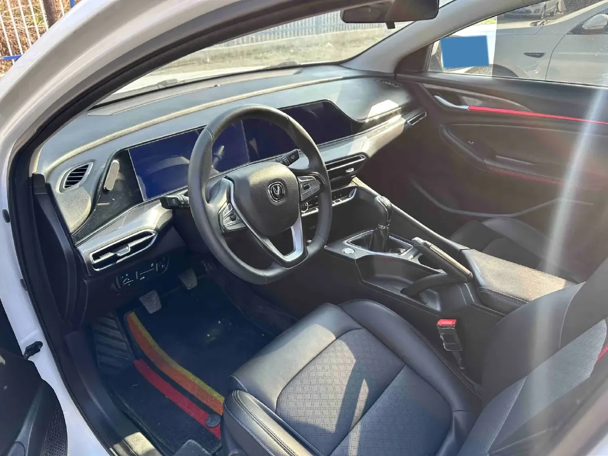 2020 ChangAn Eado 1.6L 128HP L4 5MT,autocango,china used car exporter,china ev exporter,chinese used car exporter,chinese used ev exporter