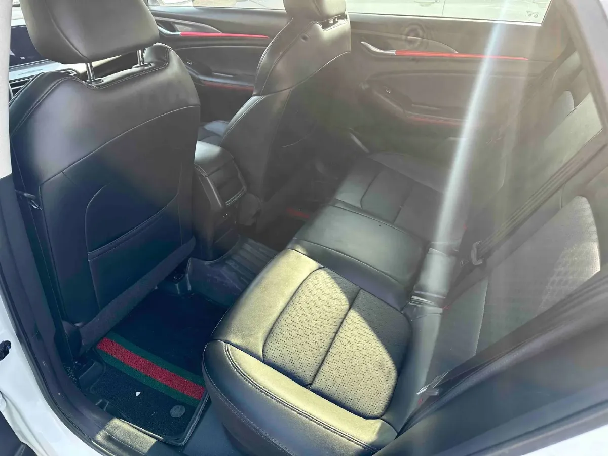 2020 ChangAn Eado 1.6L 128HP L4 5MT,autocango,china used car exporter,china ev exporter,chinese used car exporter,chinese used ev exporter