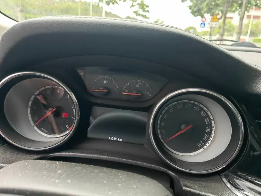 2019 Buick Regal 1.5T 170HP L4 9AT,autocango,china used car exporter,china ev exporter,chinese used car exporter,chinese used ev exporter