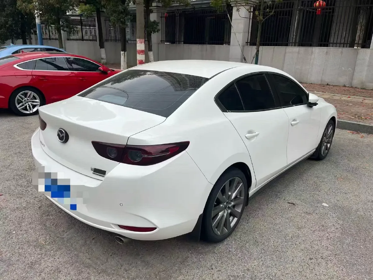 2023 Mazda 3 Axela 2.0L 158HP L4 6AT,autocango,china used car exporter,china ev exporter,chinese used car exporter,chinese used ev exporter