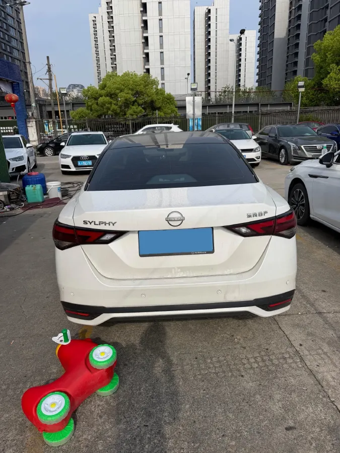 2022 Nissan Sylphy 1.6L 135HP L4 CVT,autocango,china used car exporter,china ev exporter,chinese used car exporter,chinese used ev exporter
