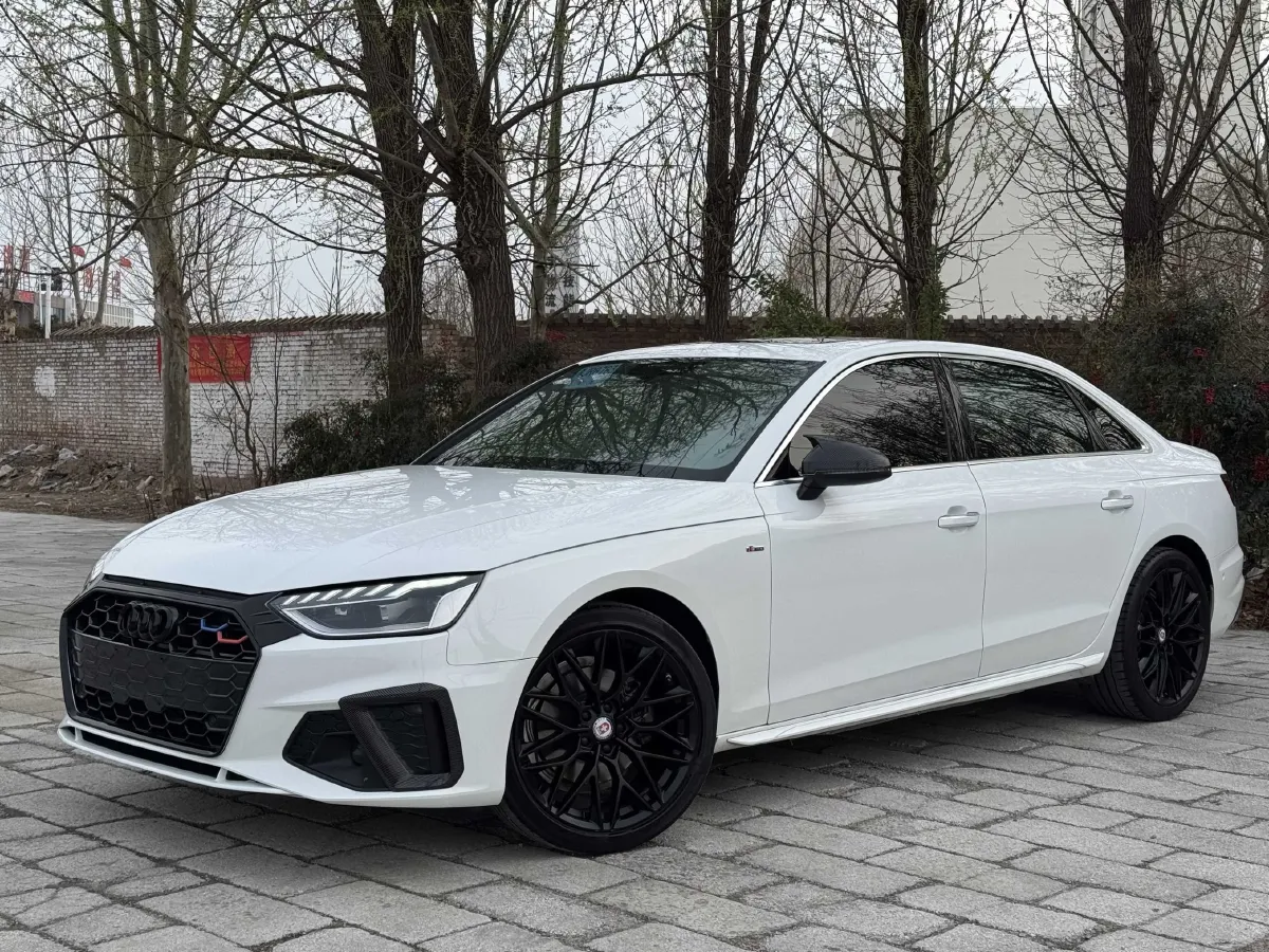 2020 Audi A4L 2.0T 190HP L4 7DCT,autocango,china used car exporter,china ev exporter,chinese used car exporter,chinese used ev exporter