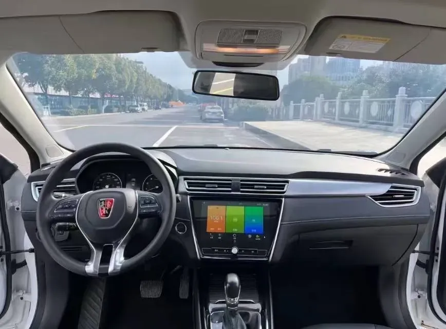 2019 Roewe i5 1.5L 120HP L4 CVT,autocango,china used car exporter,china ev exporter,chinese used car exporter,chinese used ev exporter